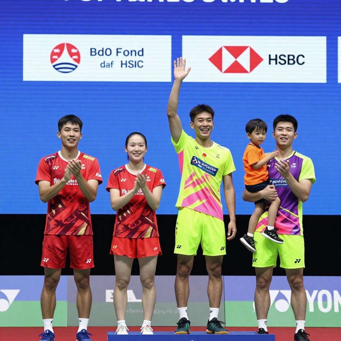 Nine Titles, One Pillar: Thùy Linh's Reign and Vietnam's Empty Succession Nine Titles, One Pillar: Thùy Linh's Reign and Vietnam's Empty Succession
