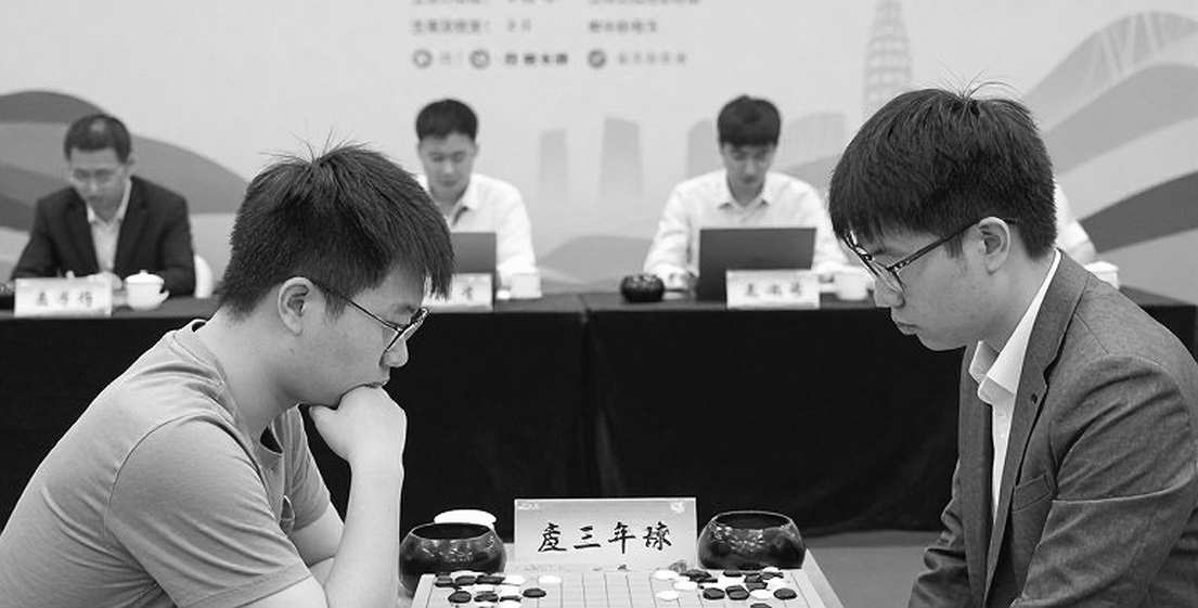 The File Where the FIDE President's Name Was Wrong: FRITZ 20's Ad Copy and an Unaudited Headline